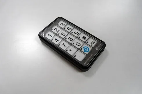 Photo: Direct and scanning remote control