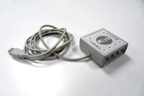 Photo: Connection box for creating a mouse with four, five or six switches, BJoy Clic