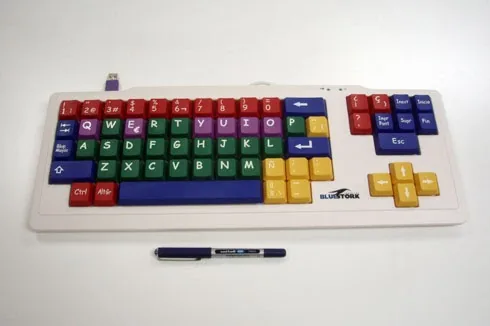 Photo: Bluestork large keyboard